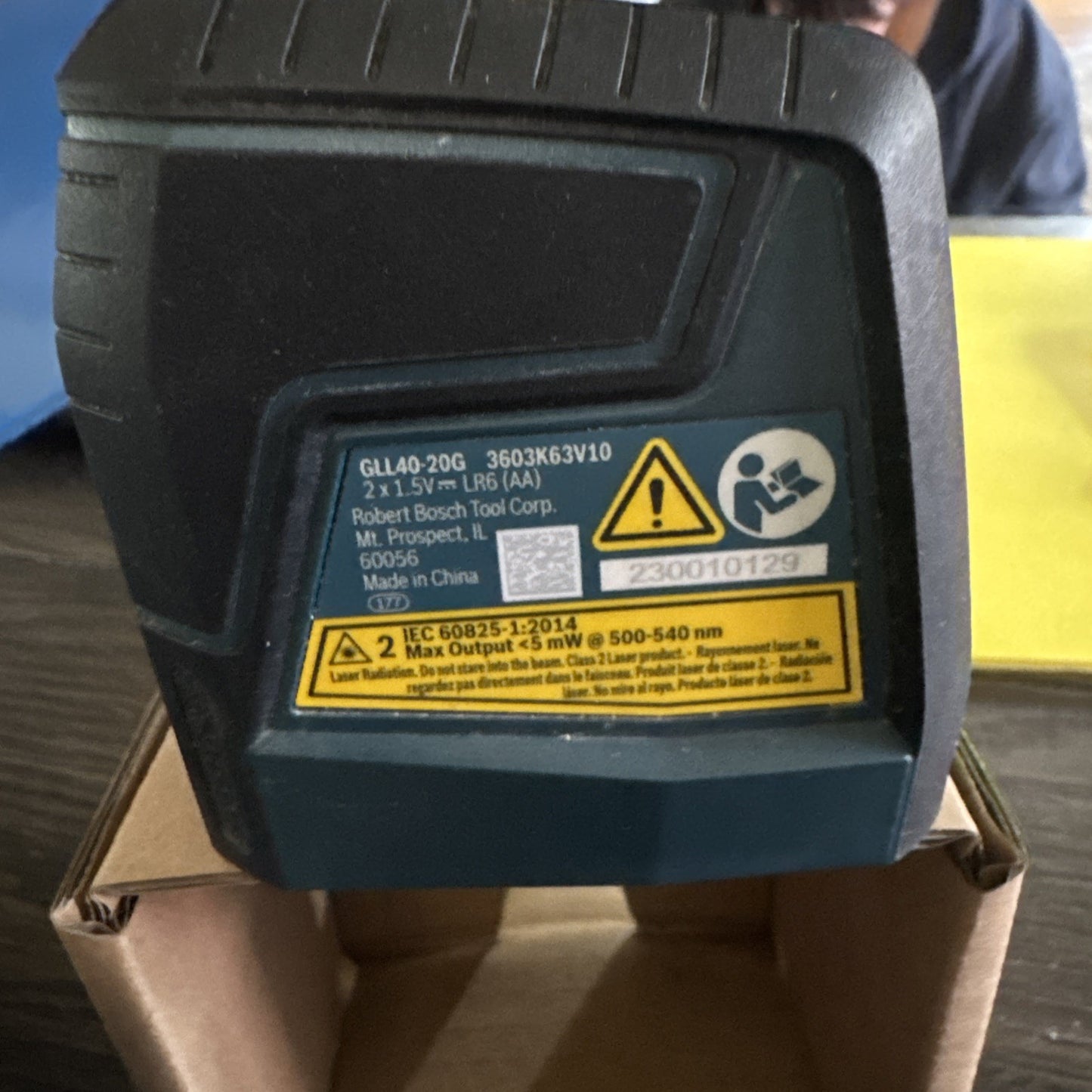 Bosch GLL40-20G Green-Beam Self-Leveling Cross-Line Laser -NOB FE3065369