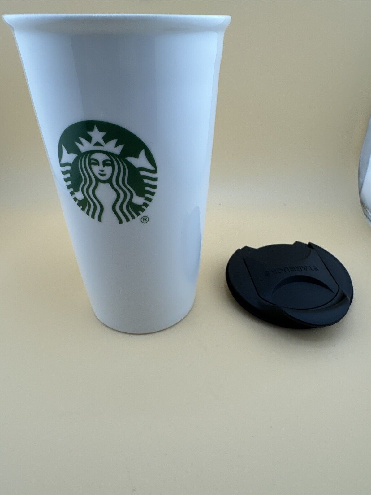 Starbucks Green Siren Logo Travel Ceramic Tumbler Mug 10 Oz White with Lid