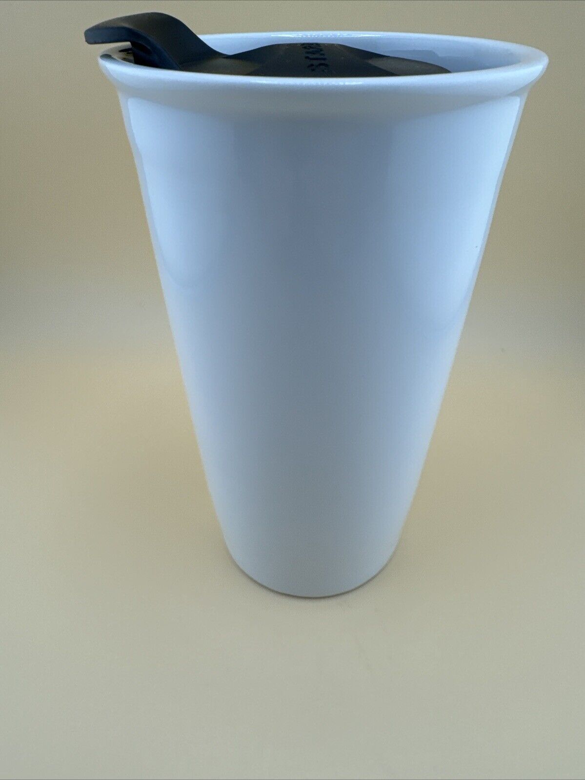 Starbucks Green Siren Logo Travel Ceramic Tumbler Mug 10 Oz White with Lid