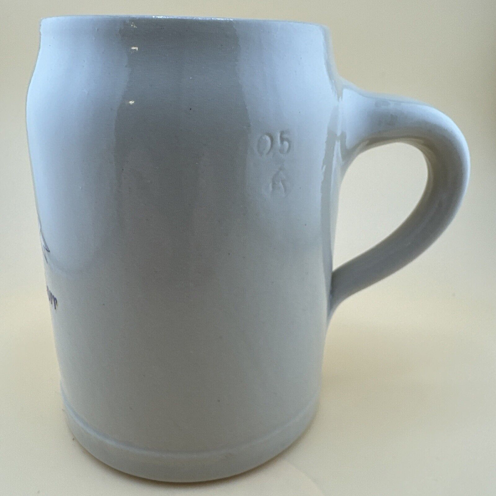 German Hacker-Pschorr Munchen .5 Liter Beer Mug Stoneware