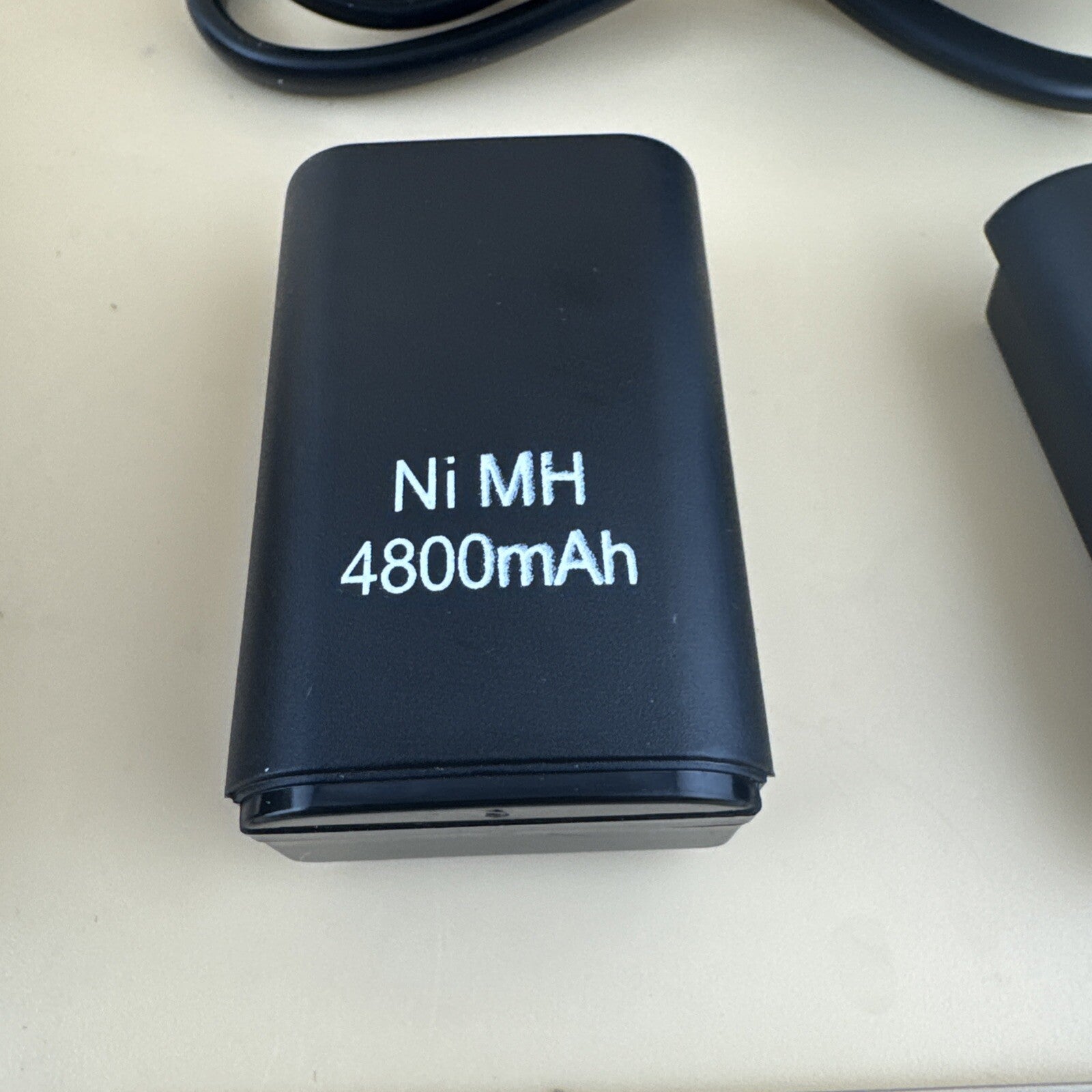 2pcs Battery Pack with Charger Dock For Microsoft Xbox 360 Wireless Controller