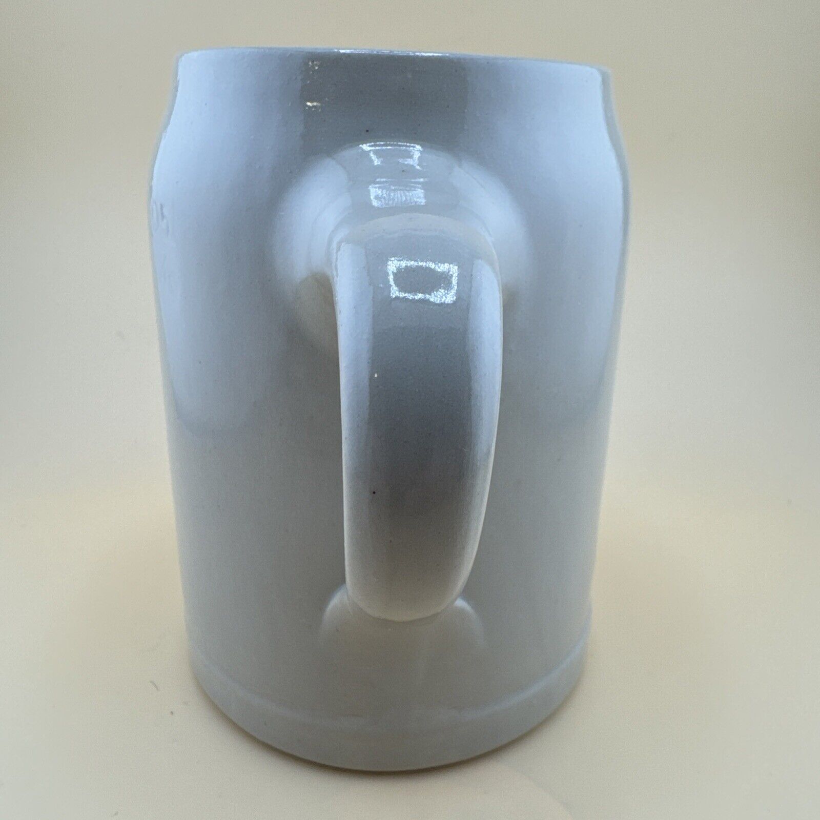German Hacker-Pschorr Munchen .5 Liter Beer Mug Stoneware
