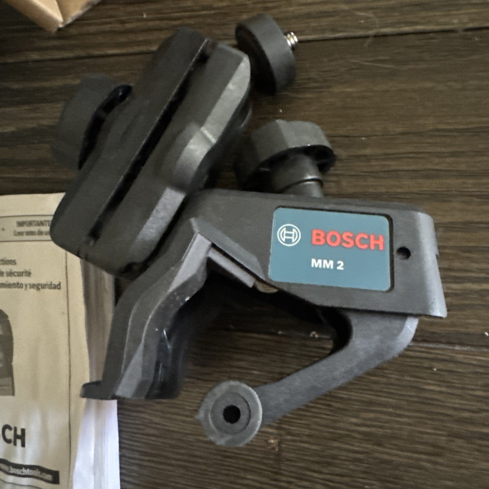 Bosch GLL40-20G Green-Beam Self-Leveling Cross-Line Laser -NOB FE3065369